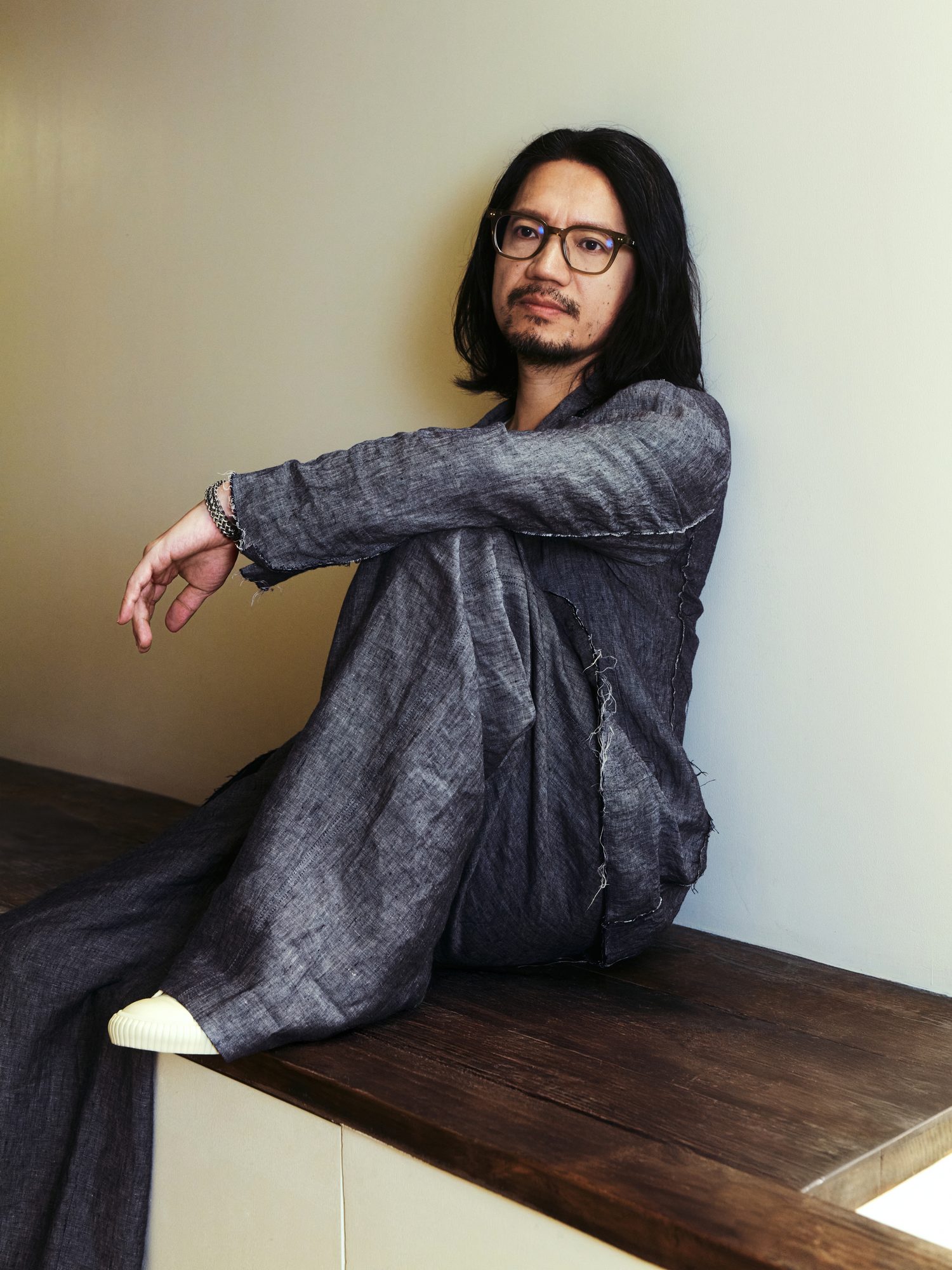 JUDYHUA — Chen Yujun photograph 2 by WenQing